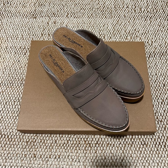 NWT Kelsi Dagger Platform Leather Loafer Clog - Picture 6 of 7